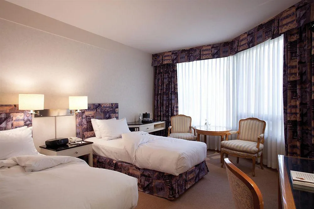 Metropolitan Hotel Vancouver 4*,