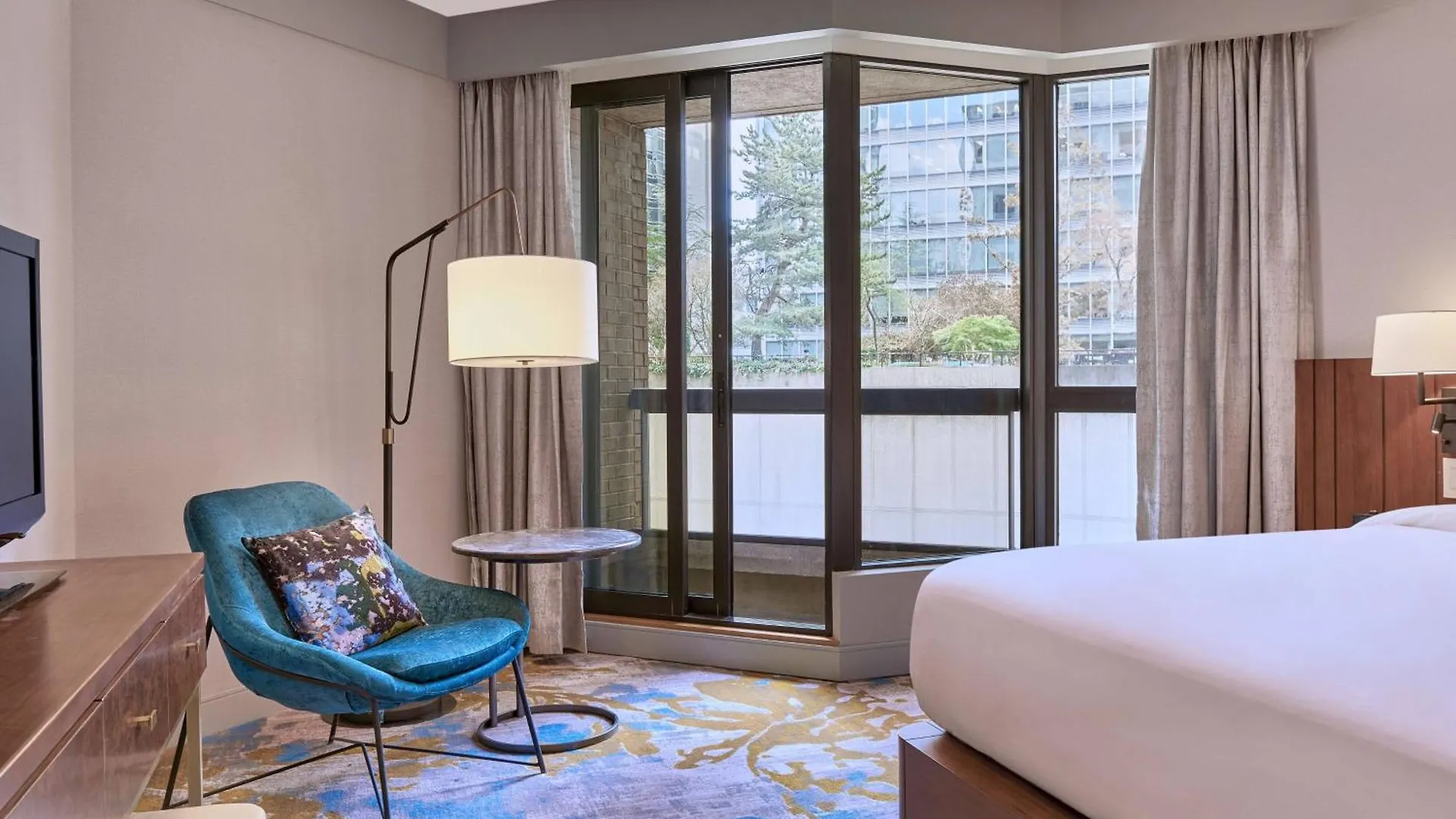 Metropolitan Hotel Vancouver