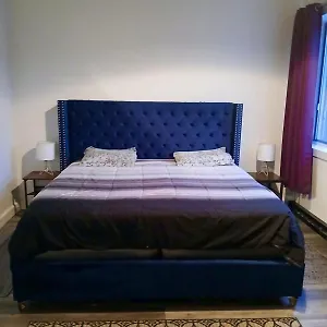 No°1~plaza St-hubert~metro Jean-talon~jarry Parc Apartment Montreal