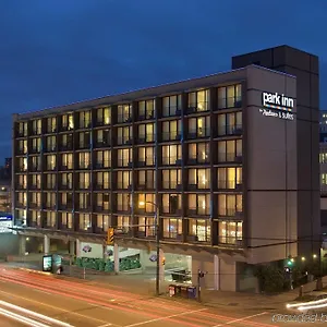 Park & By Radisson 3* Vancouver