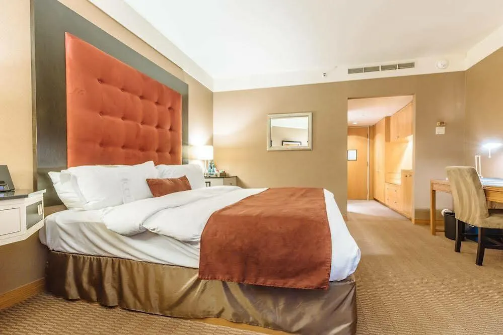 Metropolitan Hotel Vancouver